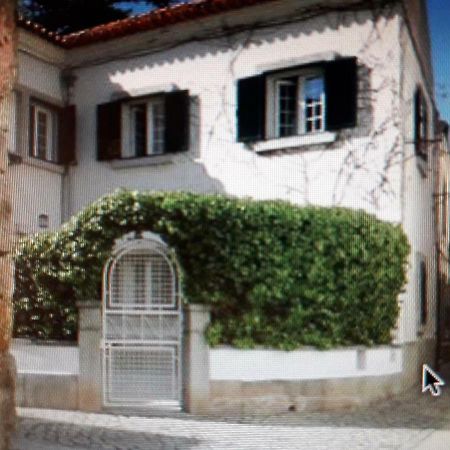 3 Bedroom Town House - Historic Centre Of Cascais. 100 Mts From The Beach And Centre Of Кашкайш Екстериор снимка